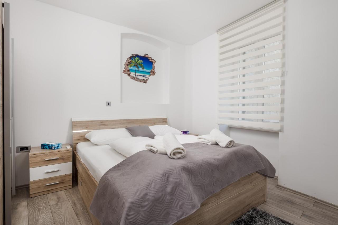 Rijeka Old Town Apartment Esterno foto